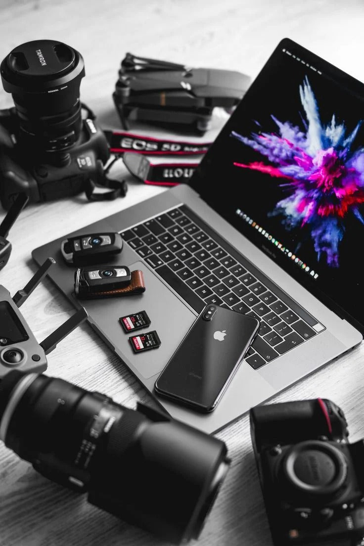 Tech Gadgets & Accessories